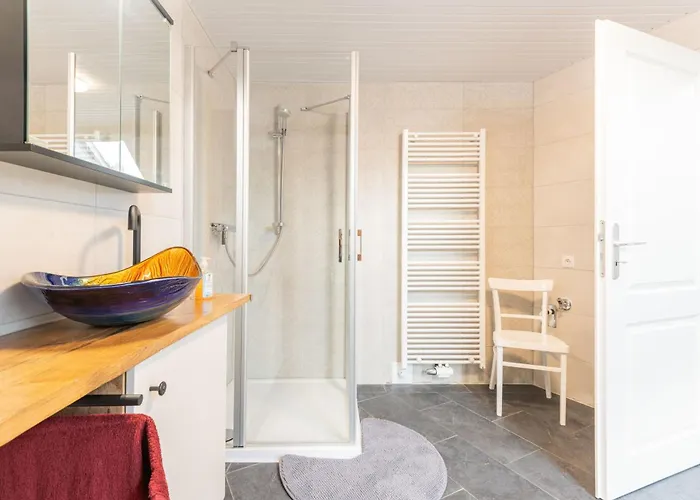 Eulennest, 35230 * Schwerinsdorf